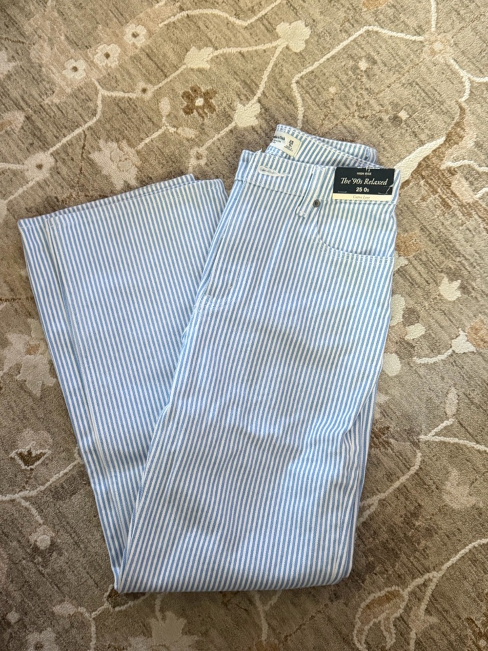 90s Relaxed Jean